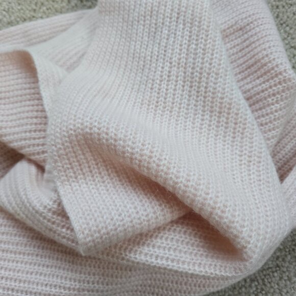 Halogen Cashmere Shaker Stitch Infinity Scarf Pale Pink - Picture 7 of 7